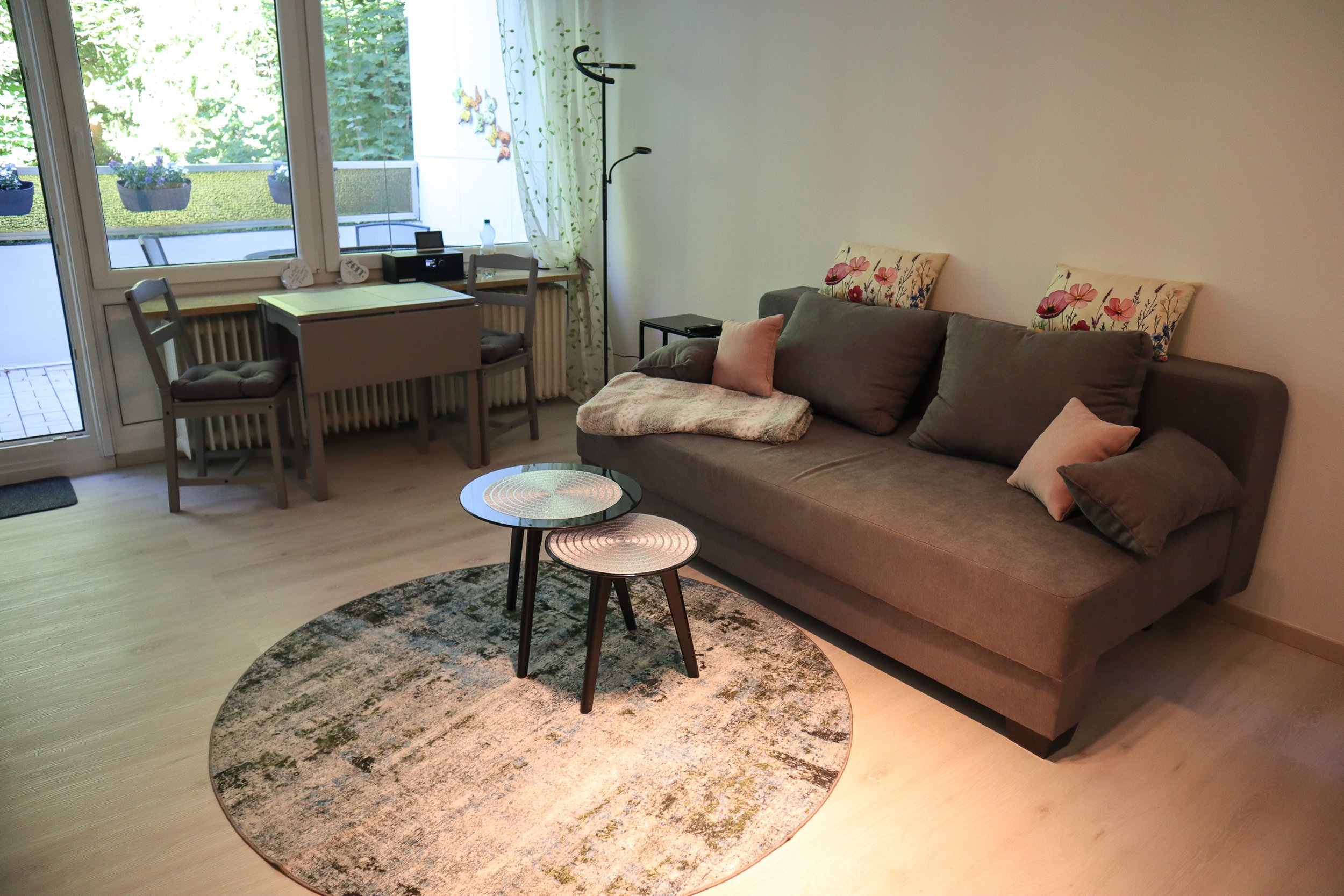 Wohnbereich der Ferienwohnung Burgnest